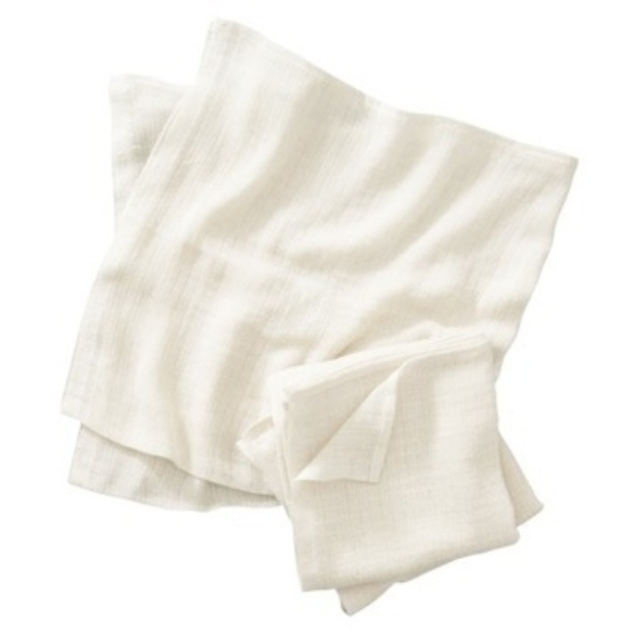 Малка кърпа, изработена от пелена