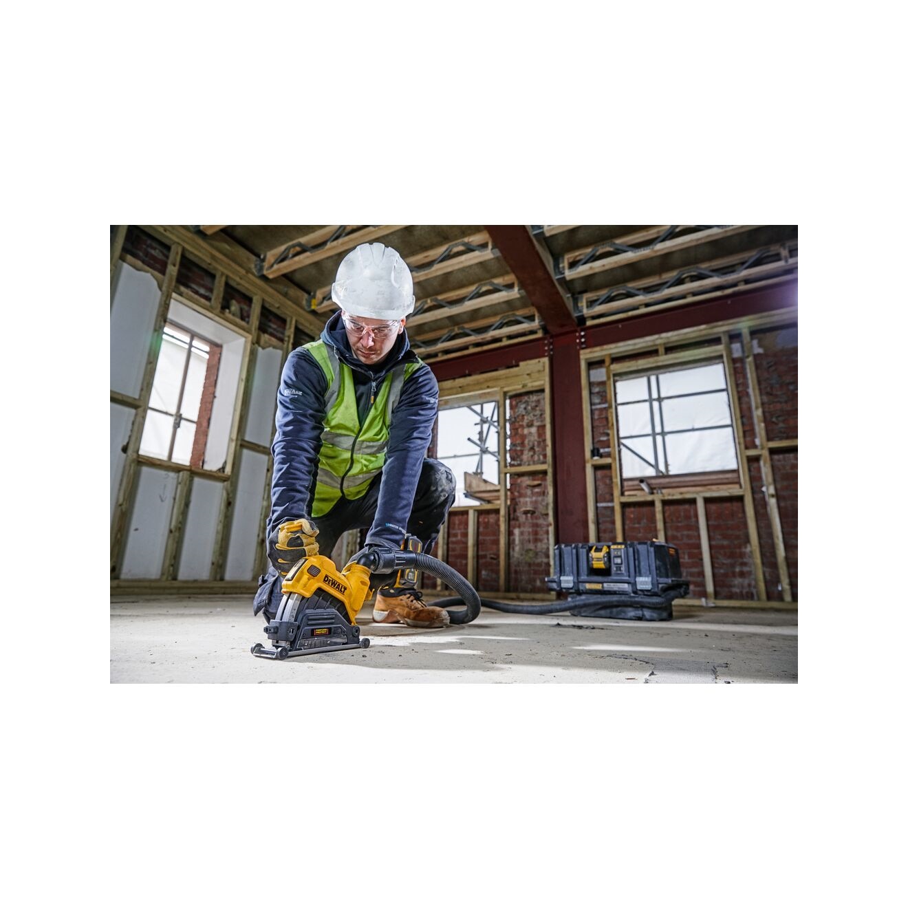 Смукателен адаптер за ъглошлайф, диск максимум 125 мм Dewalt - eMAG.bg