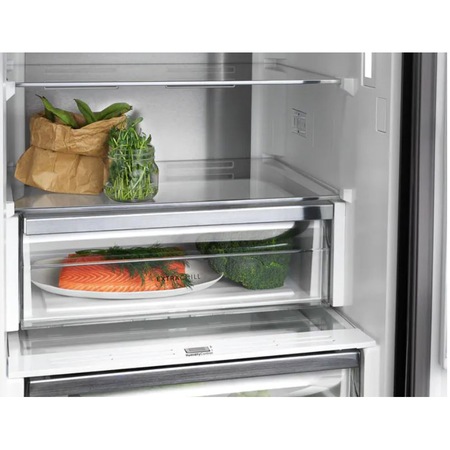 Combina frigorifica incorporabila Electrolux LNC8ME18S, 248 l, NoFrost, Control electronic, 178 cm, Clasa E