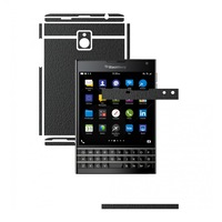 Folie de protectie Full Body Carbon Skinz, Acoperire Totala, Piele Neagra pentru BlackBerry Passport