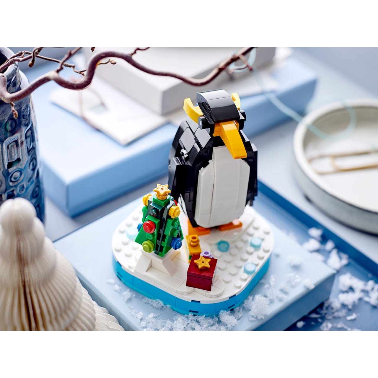 LEGO® Pinguinul de Craciun 40498, 244 piese - eMAG.ro