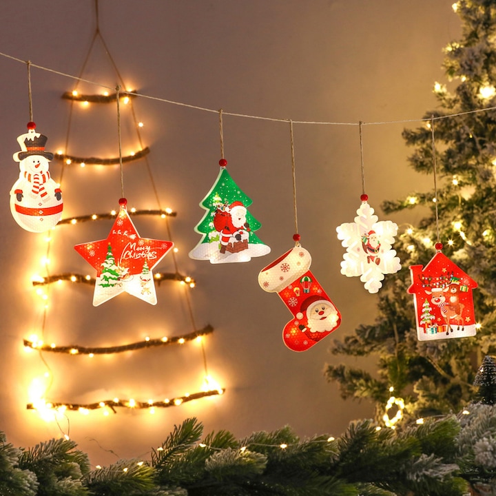 Karácsonyi szerelőkészlet elemekkel, 6-os típusú díszgömbök világító LED-ekkel, többszínű, 11,5 cm x 9,6 cm, fa, harang, ház, hóember, csillag és csizma