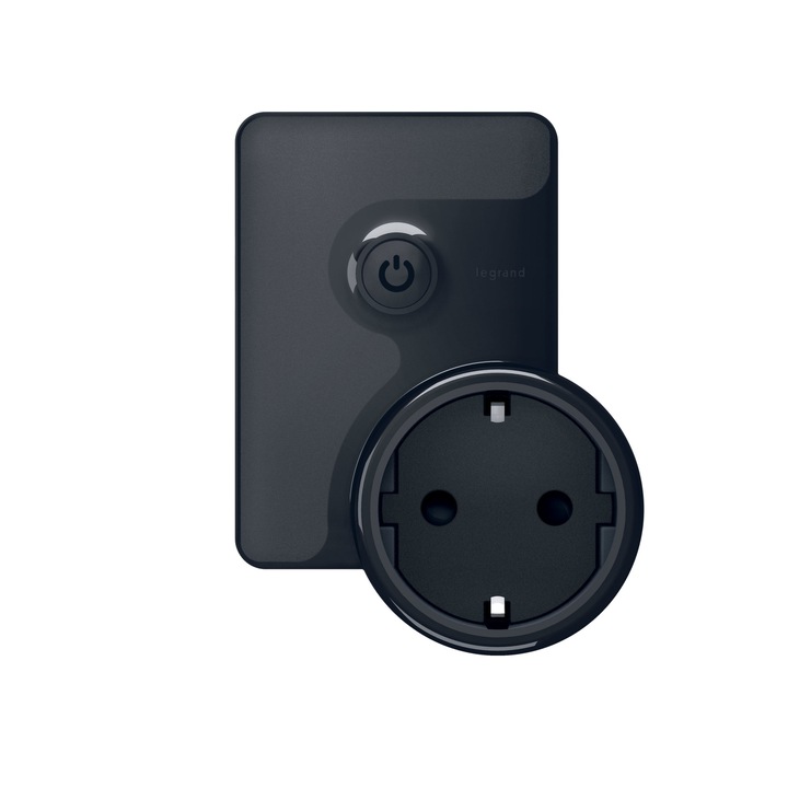 Смарт мобилен контакт Legrand L064840, Zigbee, Със следене на консумацията, 16A, Черен