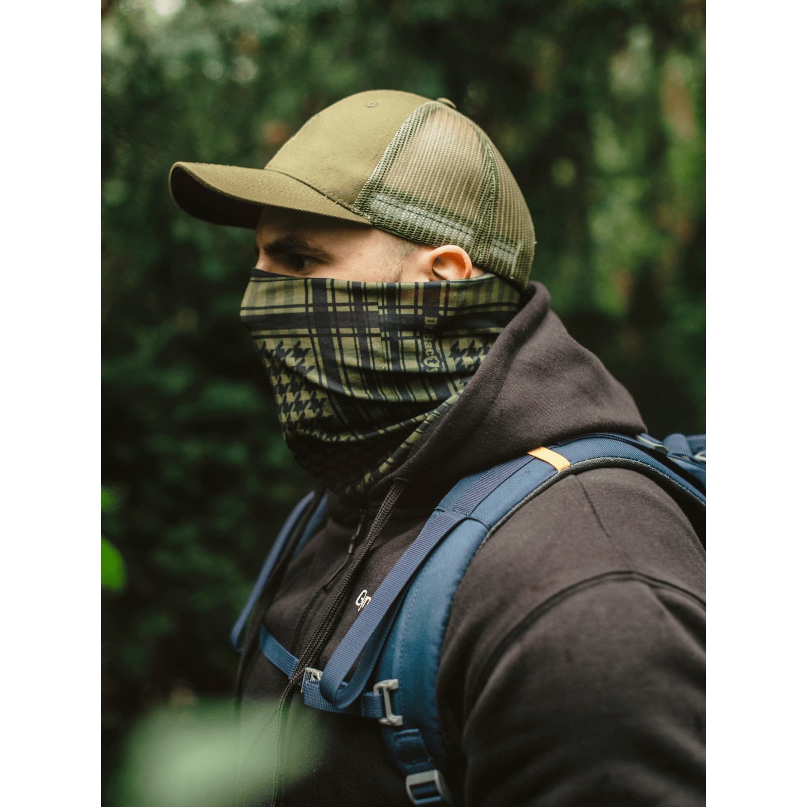 Bandana sport Dr.Bacty, Poliester, 50x26cm, Verde/Negru eMAG.ro