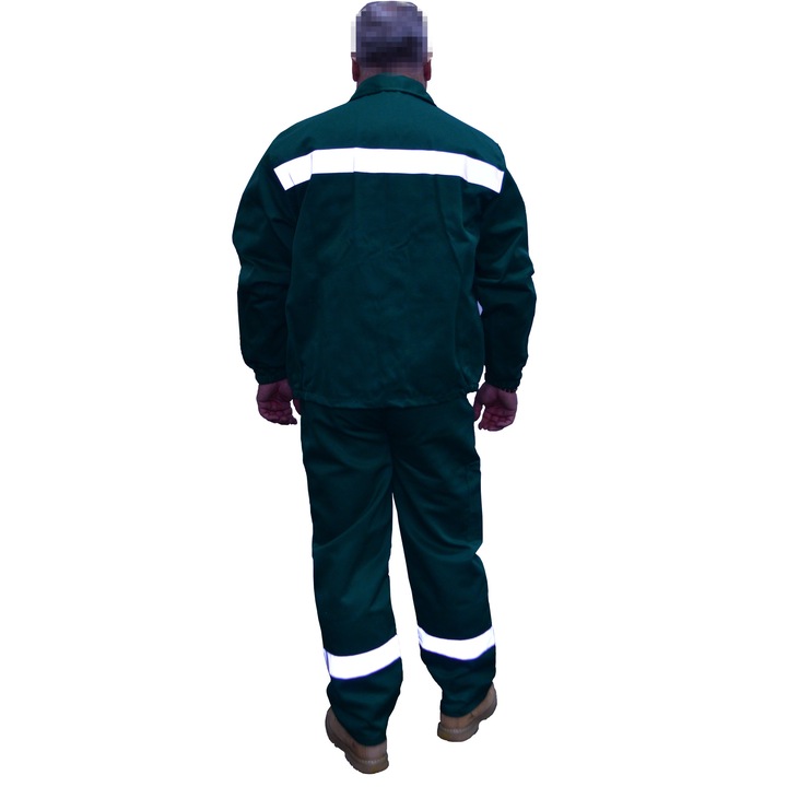 Costum salopeta de lucru cu benzi reflectorizante, din tercot culoare verde, compus din 2 piese: bluza si pantalon cu pieptar, marimea 52