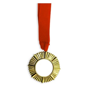 Cupe, trofee si medalii