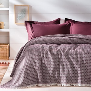 Одеяла и кувертюри