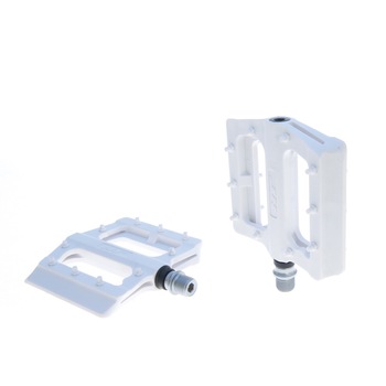 Pedale plastic HT , PA 12 , 2 Rulmenti , Alb Pedale plastic HT , PA 12 , 2 Rulmenti , Alb