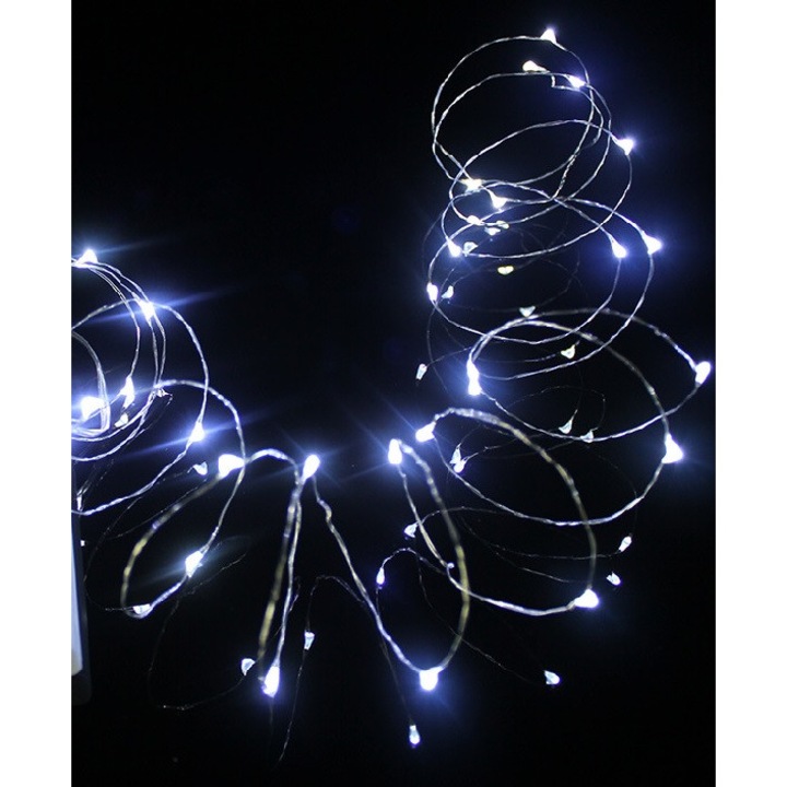 Instalatie de Craciun liniara cu USB, 10 m, cu 100 LED-uri, Albastru, fir subtire, rezistent la apa