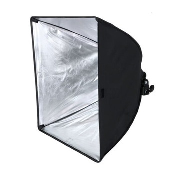 Softbox 50x50cm cu fasung E27 incorporat Softbox 50x50cm cu fasung E27 incorporat