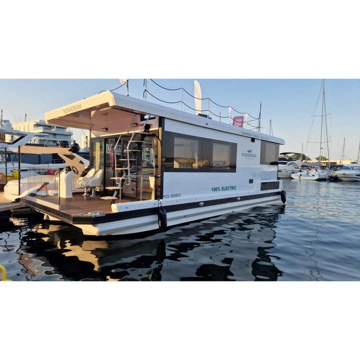 Депозит за Плаваща къща тип „Катамаран“ NOMADREAM 1200, С две палуби, Жилищно пространство 48.00 m², Тераса 44.00 m² ( 650 000лв )