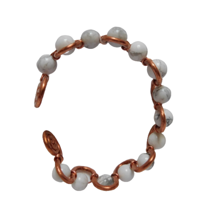 Bratara de dama, din cupru, sinusoida cu margele din howlit, 16 cm