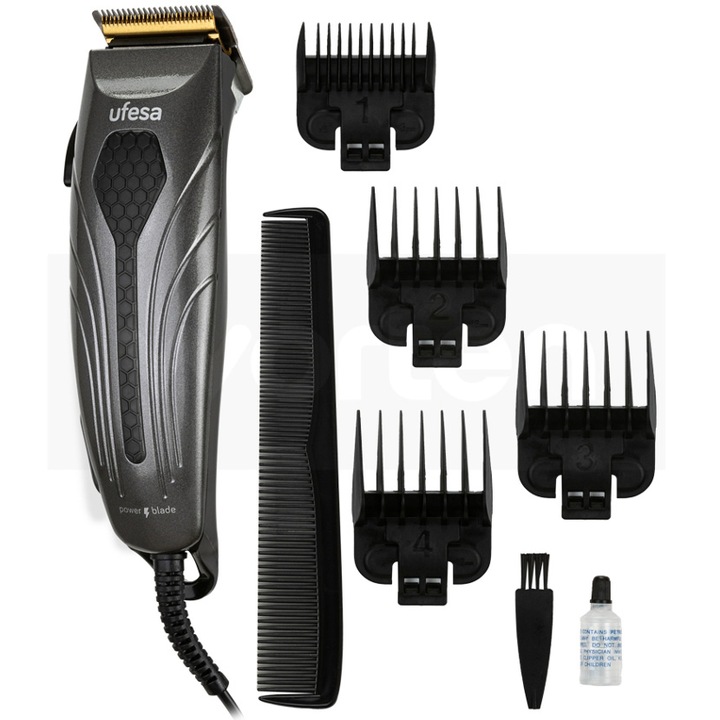 Masina de tuns Ufesa CP6105, Cutit titan, parghie reglabila 1-3 mm, interval taiere:1 - 12 mm, 4 distantieri: 3/6/9/12mm, pieptene, periuta, ulei