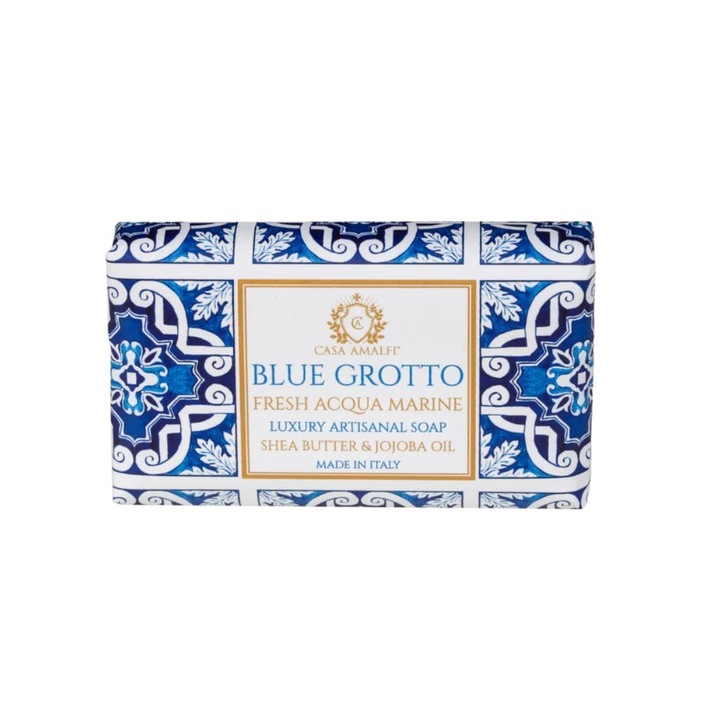 Занаятчийски сапун Casa Amalfi, Blue Grotto, дървесни и цитрусови нотки, веган, масло от жожоба, масло от ший, деликатно почиства кожата, овлажняващ, дизайн на майолика, 150 g