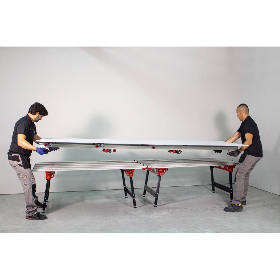Masa de lucru pentru placi ceramice de dimensiuni mari, 180cm