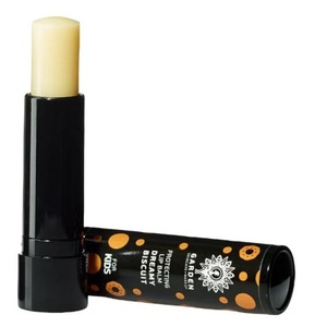 Luciu si balsam de buze