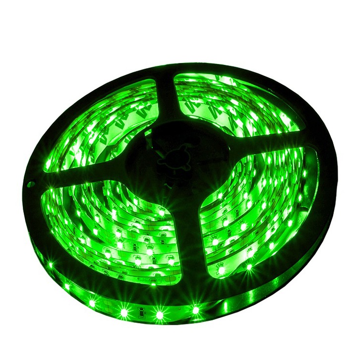 Banda 300 LED SMD 2835 24W verde IP20 12V 5 metri