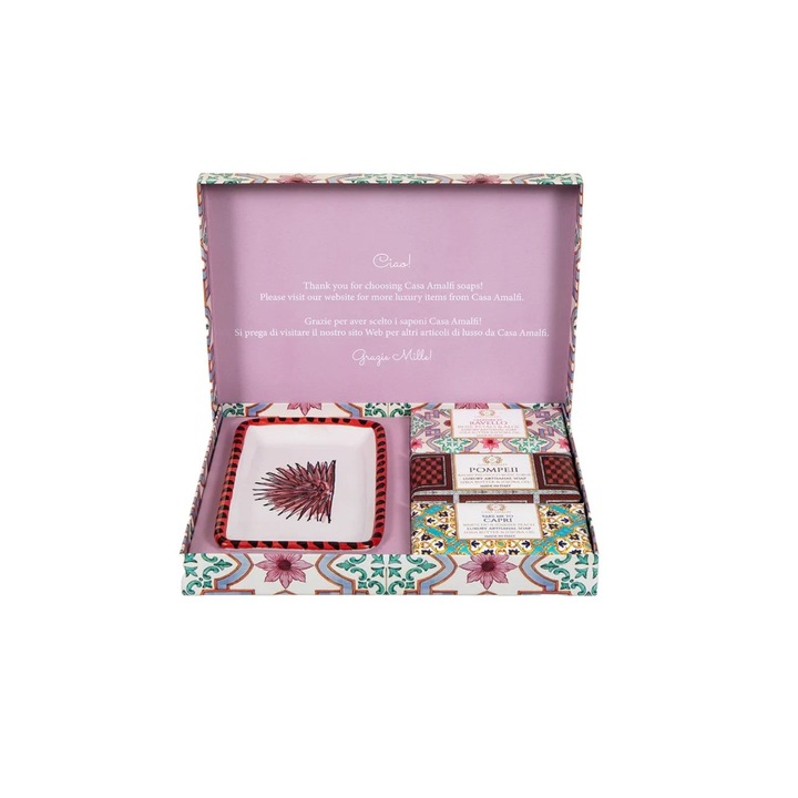 Комплект ръчно изработен сапун Casa Amalfi, Pink Majolica, включва ръчно рисувана керамична сапунерка, 100% веган, масло от жожоба, масло от ший, деликатно почиства кожата, овлажнява