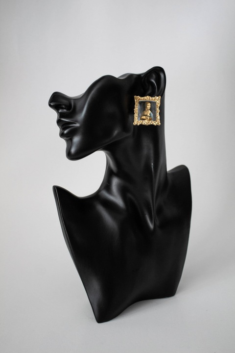 Fülbevaló Lady hermelin, Visages, arany, fém ötvözet