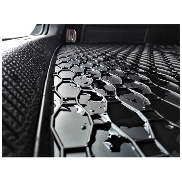 Csomagtartó tálca Toyota Corolla Sedan 2019-jelenlegi Rigum