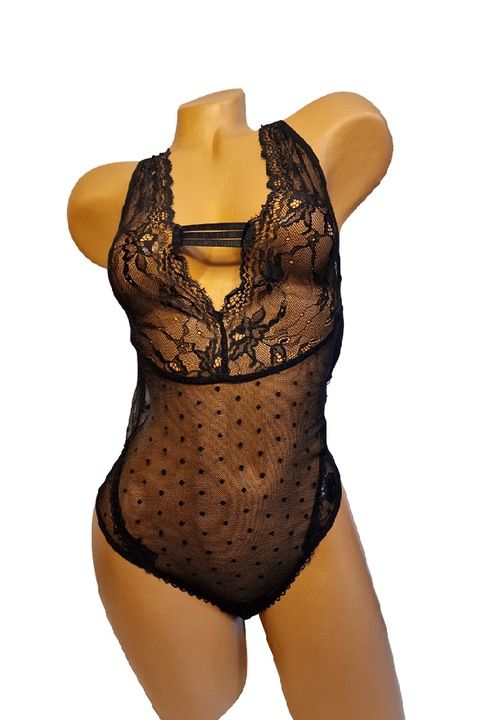 Lenjerie sexy, body din dantela