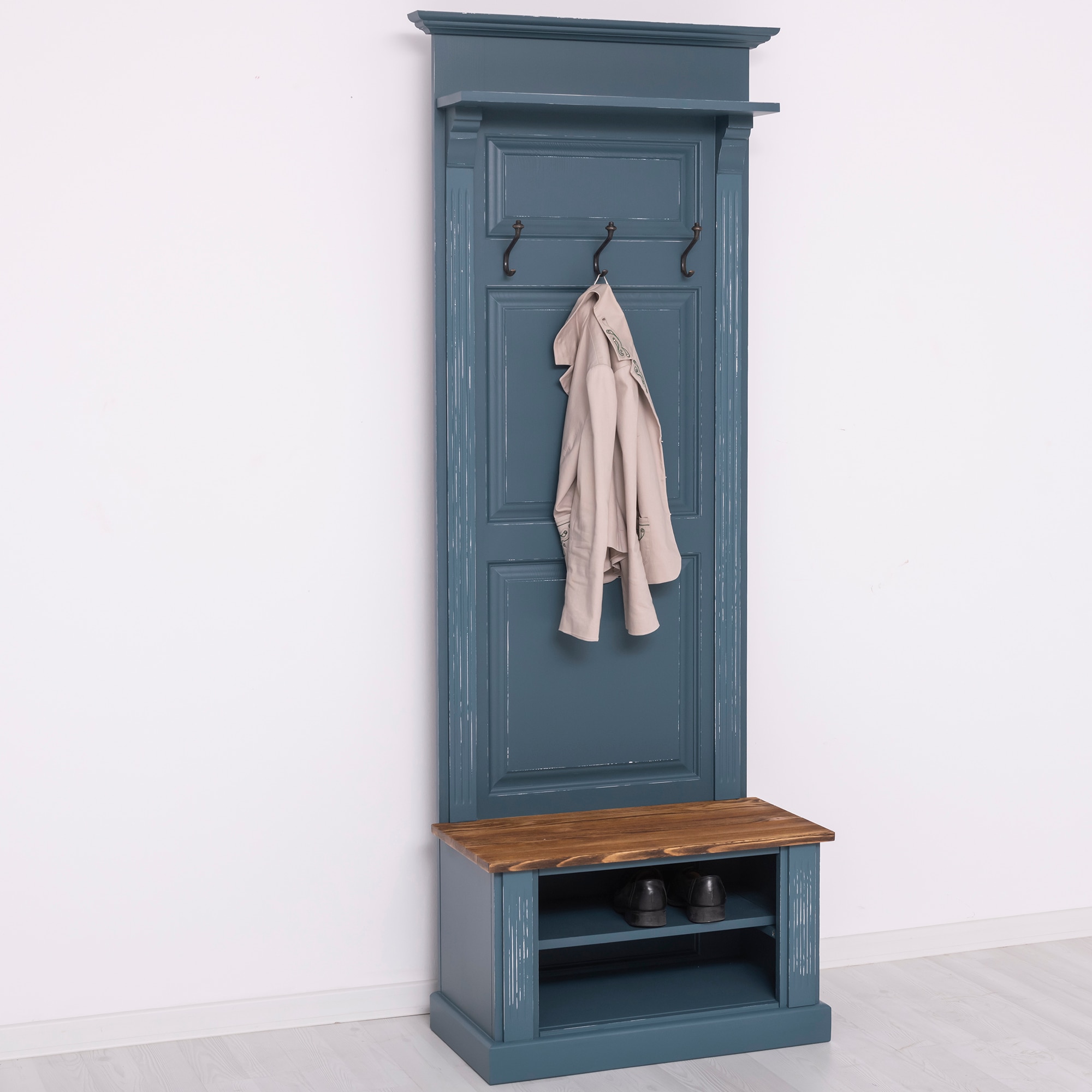 Fogas nyitott résszel cipőknek, festett, antikolt, kék színű