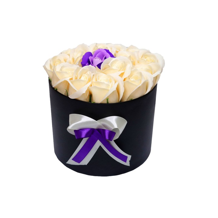 Флорална композиция от рози с аромат на сапун, Бял, 9 рози