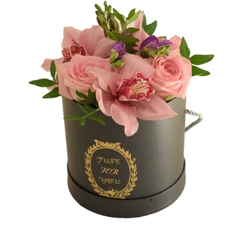 Aranjament floral Black Pink Box Aranjament floral Black Pink Box