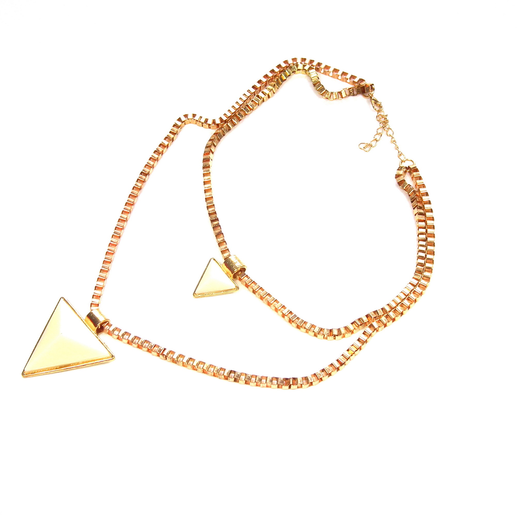 Colier Statement Antonia White