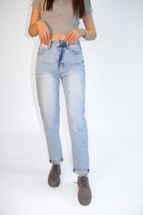 Blugi Mom Fit, My Bestiny