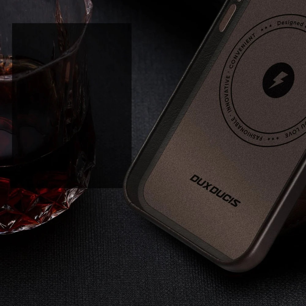 Husa telefon Naples, DuxDucis, Piele naturala, MagSafe, Compatibila cu iPhone 14 Plus, Maro inchis