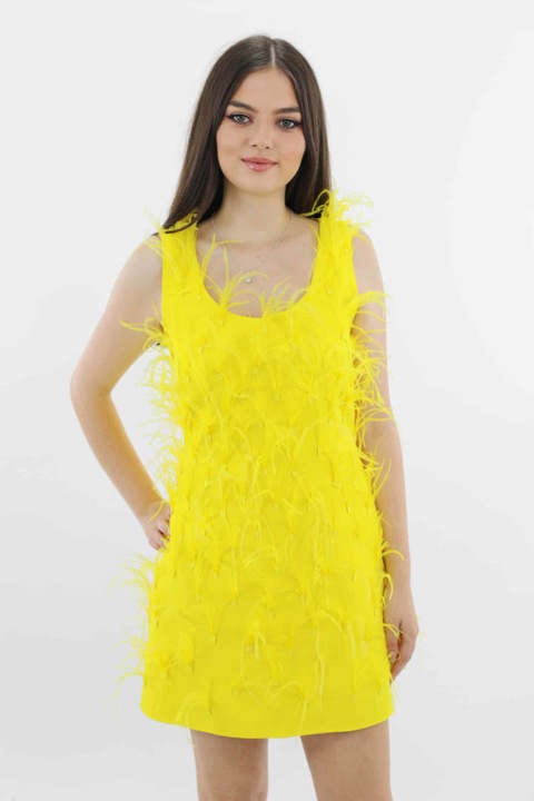 Къса жълта вечерна рокля на Cleo с пера