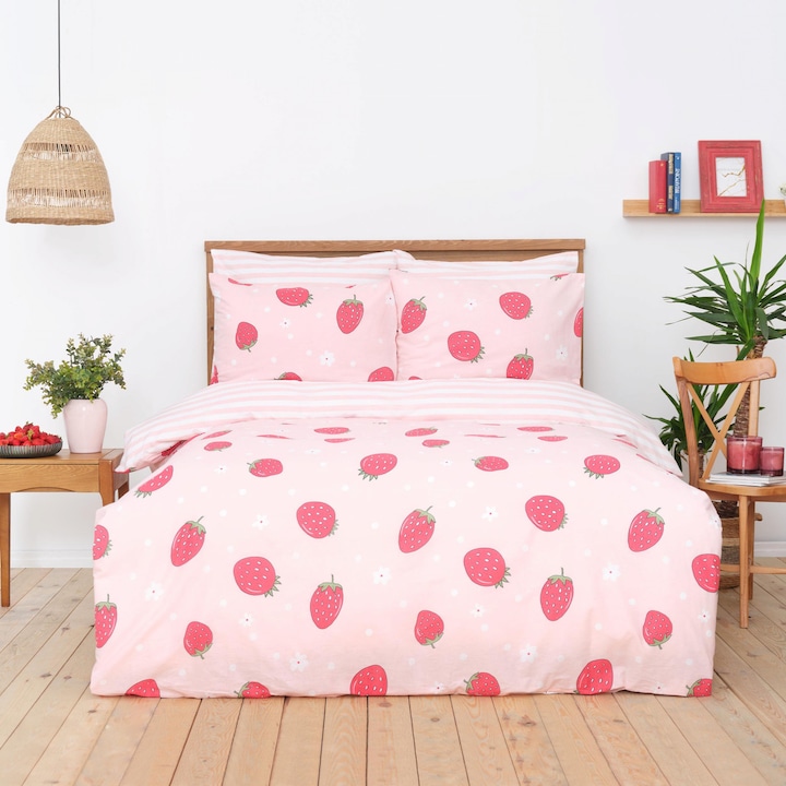 Lenjerie de pat pentru 2 persoane Sarah Anderson, Strawberry, Bumbac, 3 piese, 200 cm x 220 cm, Roz