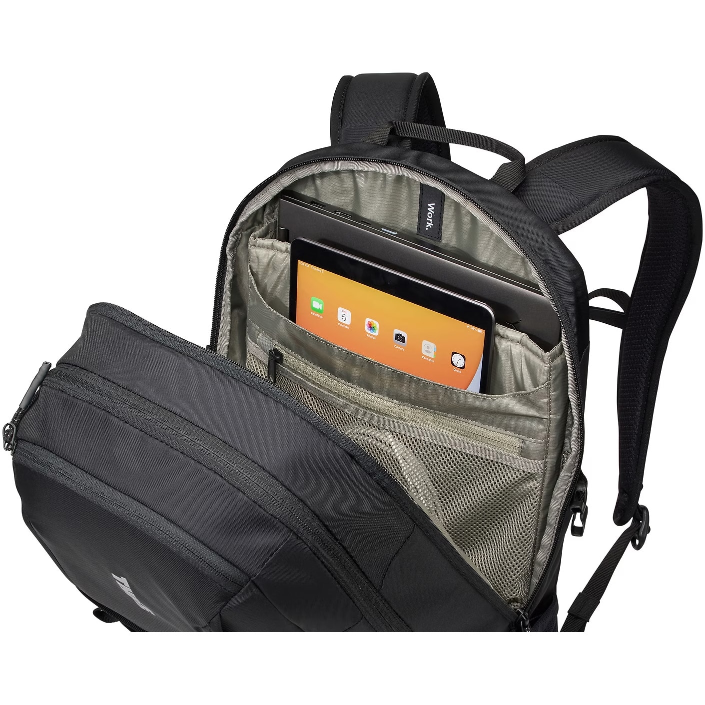Rucsac Thule Enroute, 23 l, pentru notebook de max. 15.6 ", 1 compartiment, buzunar lateral x 2, waterproof, nylon, negru