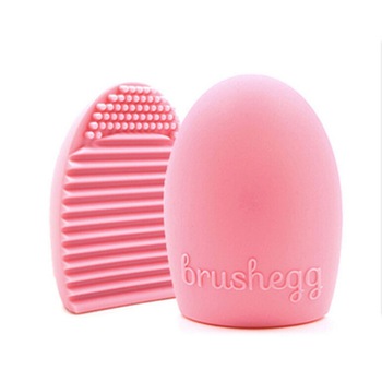 Accesoriu pentru curatat pensule de makeup Brushegg - 1 buc Accesoriu pentru curatat pensule de makeup Brushegg - 1 buc