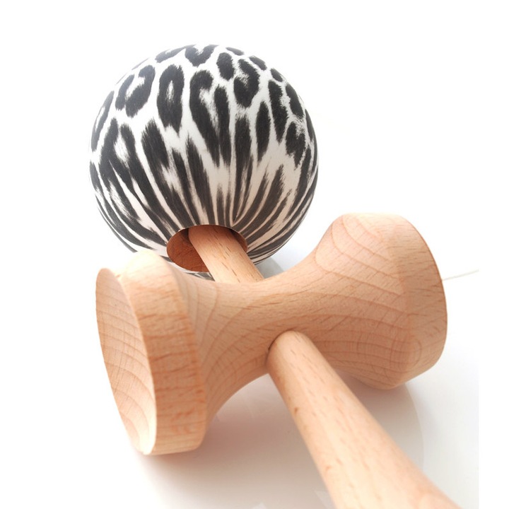 Kendama Krom Rubber Snow Leopard