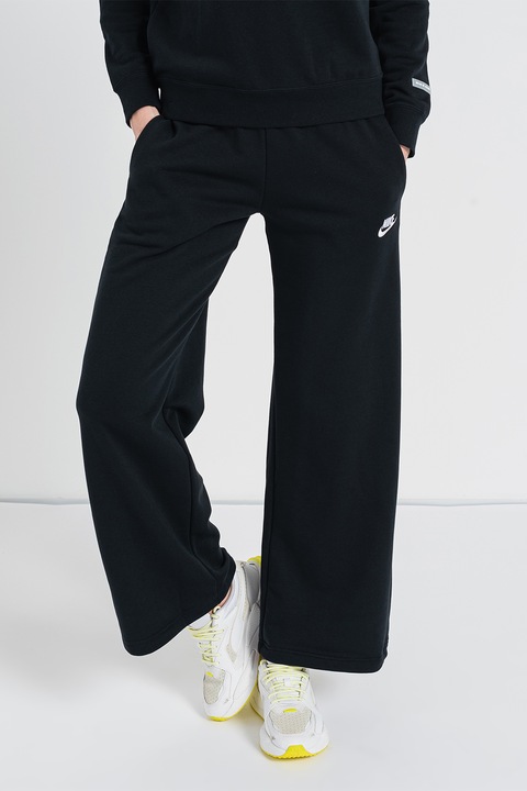 Nike, Спортен разкроен панталон Club, Бял/Черен