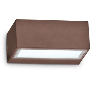 Fali és mennyezeti lámpák