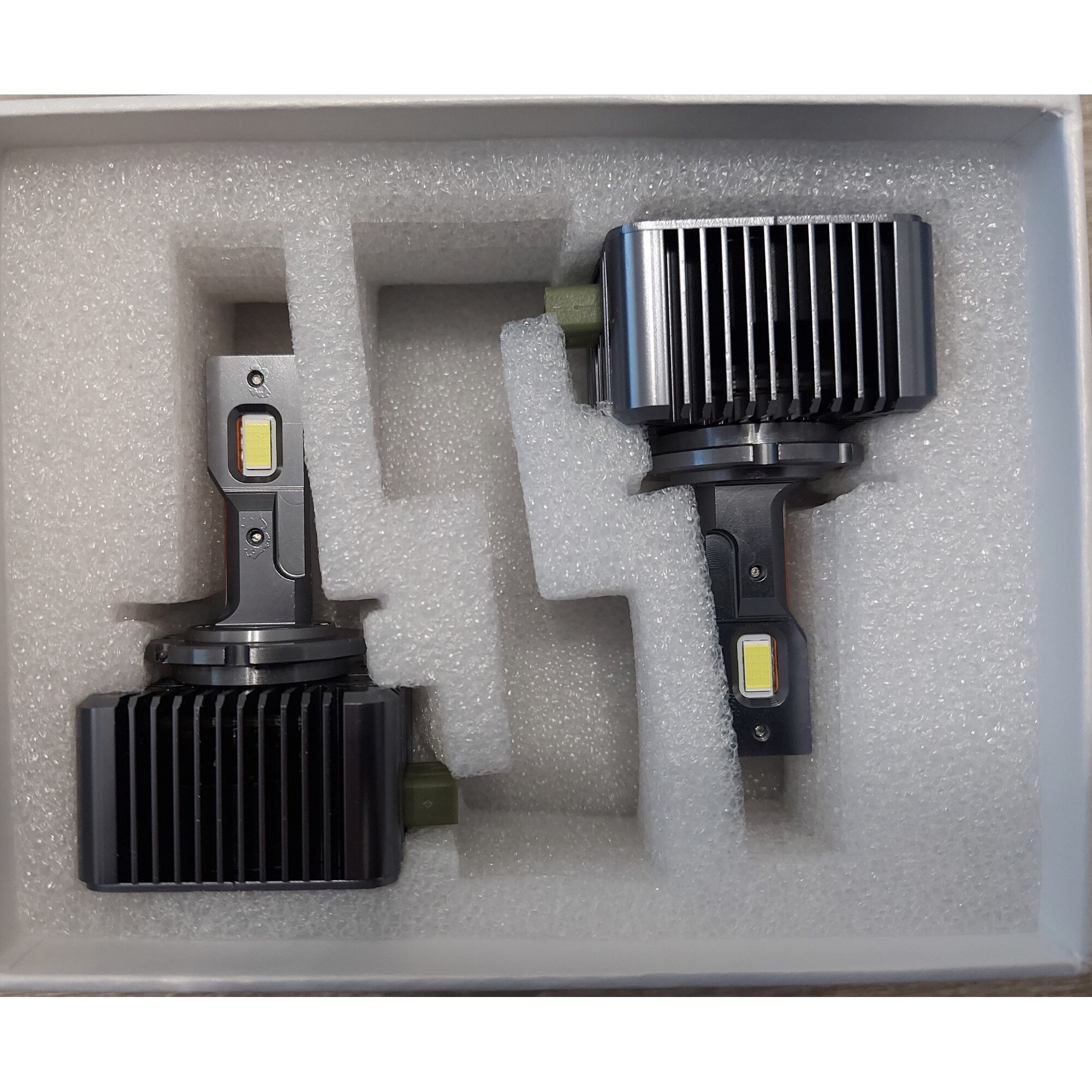 Kit de 2 becuri led conversie HID to LED D2s/r plug and play