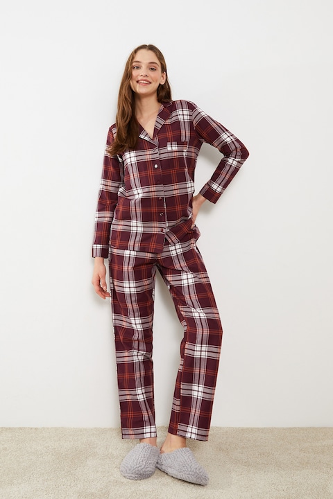 Strip off Permanent Standard Cauți pijamale carouri? Alege din oferta eMAG.ro
