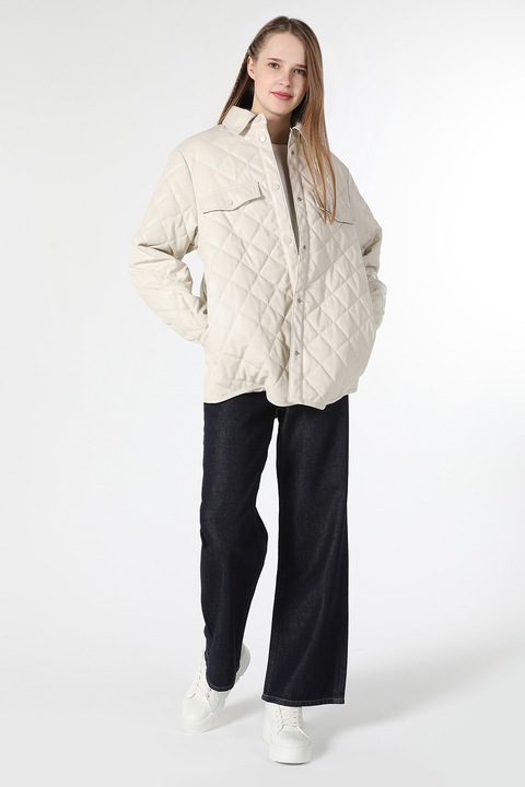 COLIN'S, Steppelt dzseki, Bézs