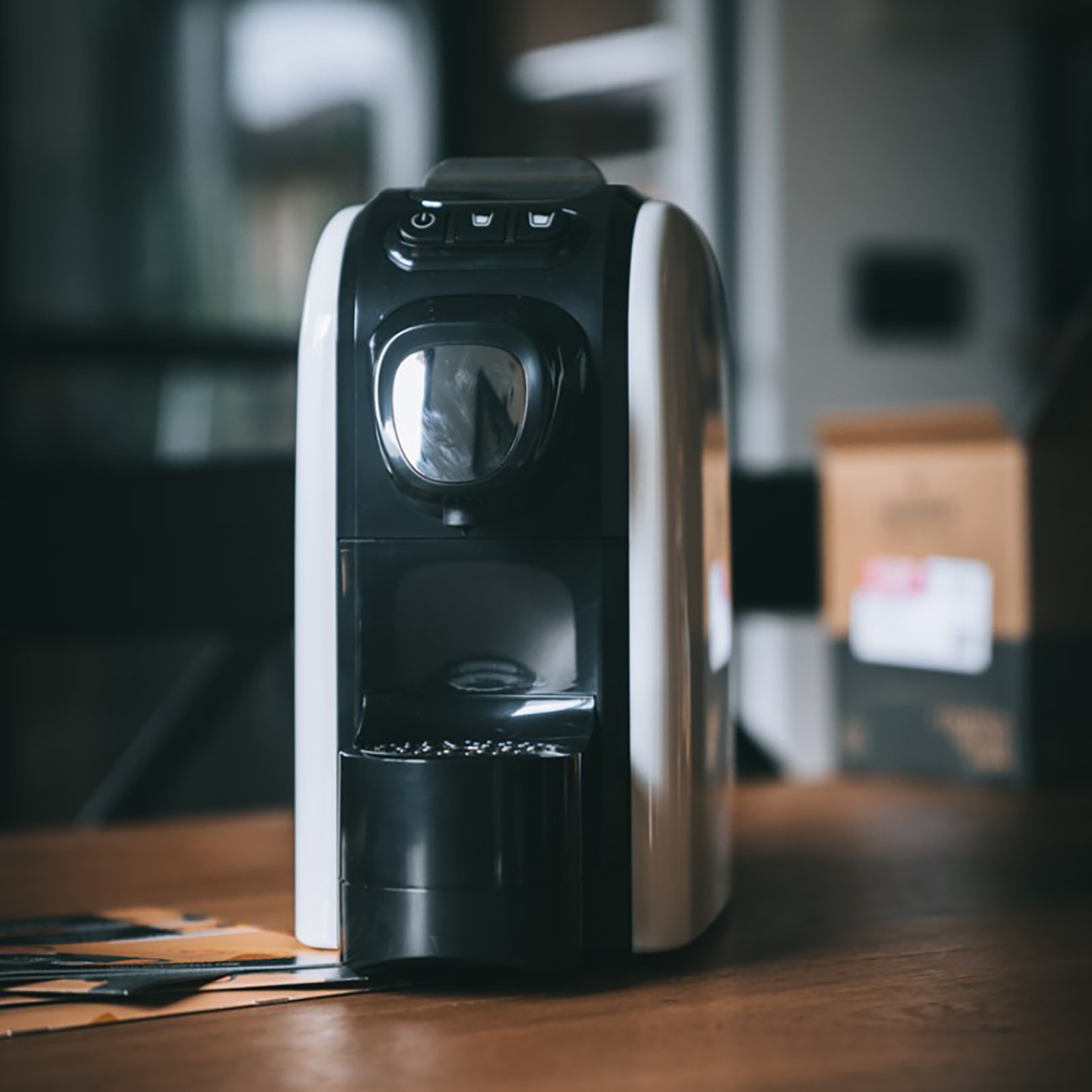 Espressor Capsuleria White, 19 bari, 1100 W, 1 l, Alb, La Capsuleria ...