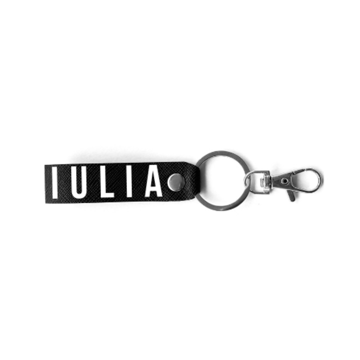 Breloc personalizat femei, BRELOCK, piele, 3 x 8 cm, print text cu nume "Iulia", negru argintiu