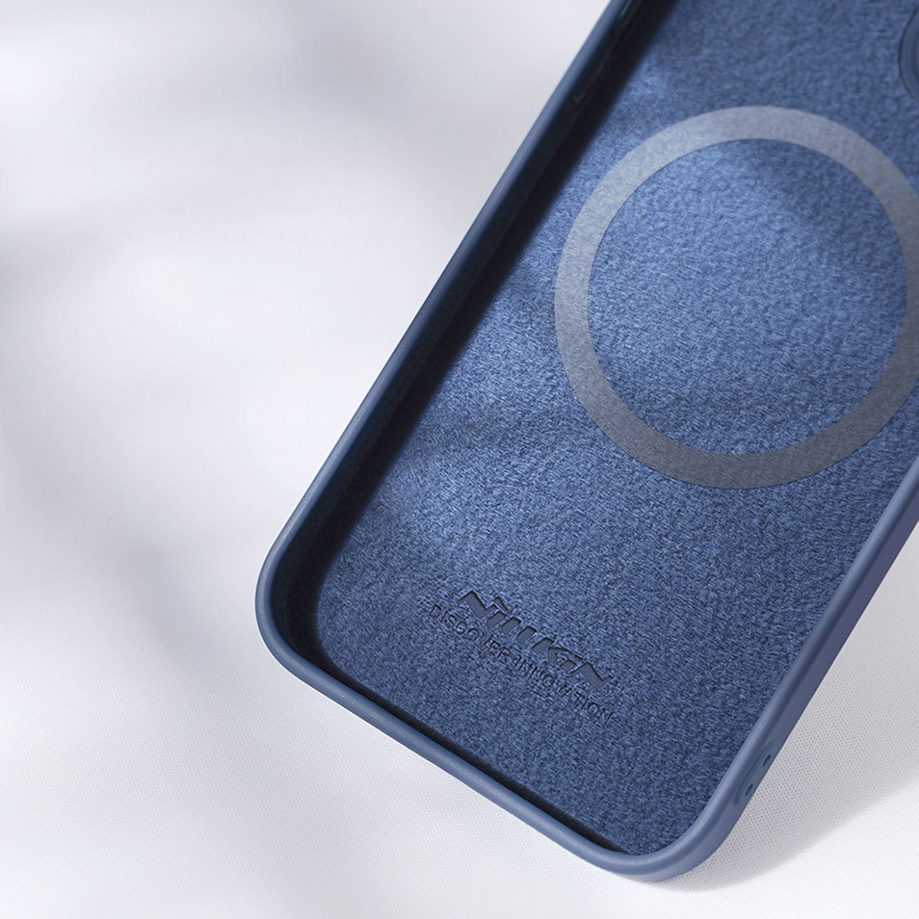 Carcasa Nillkin Cam Shield Silicone MagSafe compatibila cu iPhone 14 Pro Max Navy Blue