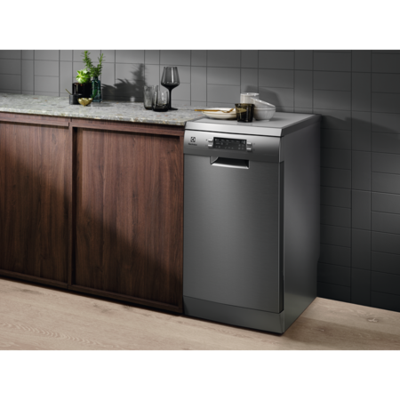 Masina de spalat vase Electrolux ESG43310SX, 10 seturi, 8 programe, Clasa D, Motor Inverter, Display LED, 45 cm, Inox