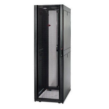 APC Rack de podea NetShelter SX 42U, panouri laterale negru - AR3100 APC Rack de podea NetShelter SX 42U, panouri laterale negru - AR3100
