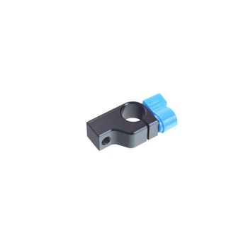 Menghina Commlite pentru riguri pe sine 15mm cu filet 1/4 pentru accesorii Menghina Commlite pentru riguri pe sine 15mm cu filet 1/4 pentru accesorii