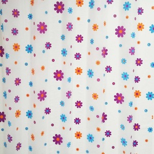 Tartók és fürdőszobai kiegészítők