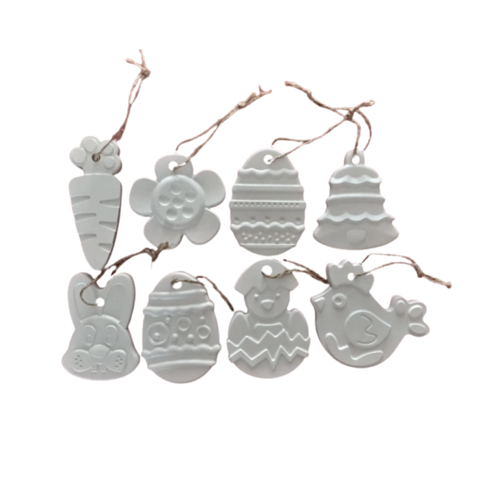 Set 8 figurine din ipsos, cu agatatori, pentru pictat, model Pasti, 8x6cm, albe