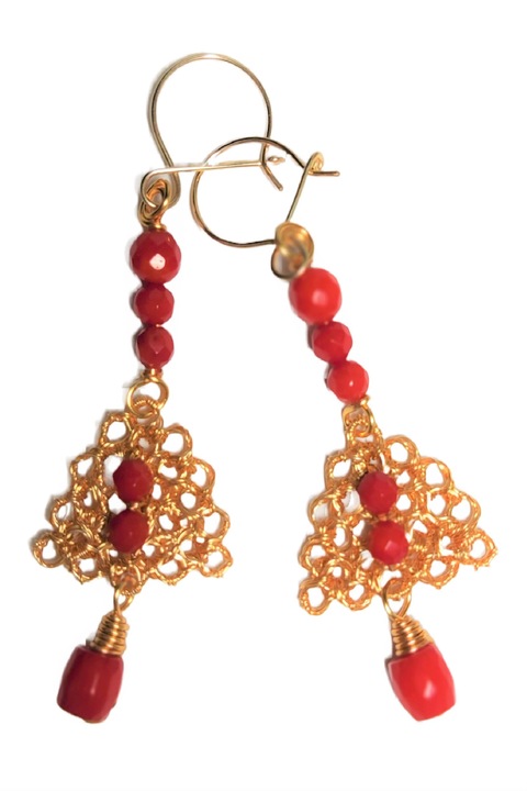 Cercei Monaco, coral rosu, fir metalic Gilt, Auriu, 6 cm